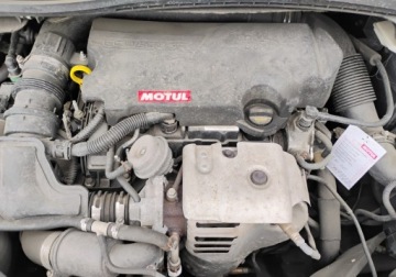 Ford C-MAX II Minivan 1.0 EcoBoost 125KM 2013 Ford C-MAX 2013r, 1.0 Benzyna. Delikatnie przetarty lewy bok. Jezdzi., zdjęcie 22