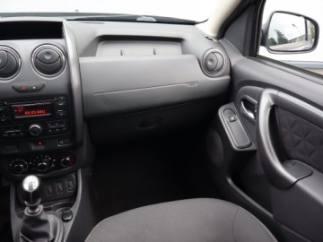 Dacia Duster I SUV Facelifting 1.2 TCe 125KM 2014 Dacia Duster 1.2 TCe, Salon Polska, Klima, zdjęcie 7
