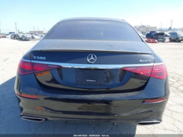 Mercedes Klasa S W223/V223 2022 Mercedes-Benz Klasa S 580 4Matic 2022 4.0 Benzyna 496KM, zdjęcie 3
