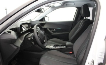 Peugeot 2008 II SUV 1.2 PureTech 130KM 2022 Peugeot 2008 PureTech 130 AUTOMAT EAT8 Allure Pack Perla SalonPL od R, zdjęcie 24