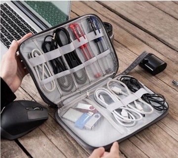 Чехол-органайзер для кабелей карт памяти, дисковода