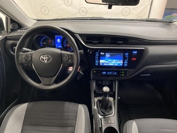 Toyota Auris II Hatchback 5d Facelifting 1.6 Valvematic 132KM 2015 Toyota Auris 1.6 Comfort II (2012-) Toyota Auris 1, zdjęcie 2