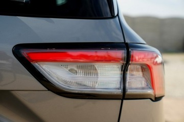 Ford Kuga III SUV Plug-In 2.5 Hybrid 190KM 2023 Ford Kuga VIGNALE skóra Nawi FUL LED el.klapa, zdjęcie 11