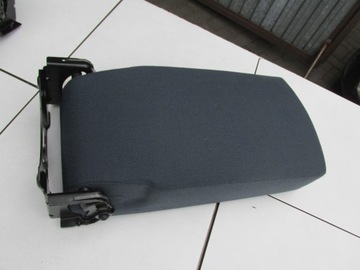 PODŁOKIETNIK KANAPY TYŁ MONDEO MK4
