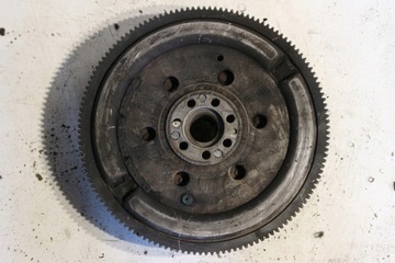 KOLO DVOUHMOTNÉ NISSAN QASHQAI 1.5 DCI
