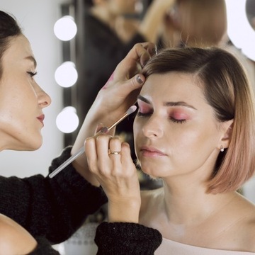 НАБОР ПРОФЕССИОНАЛЬНЫХ КИСТЕЙ ДЛЯ МАКИЯЖА 12 ШТ. В ФОРМАТЕ