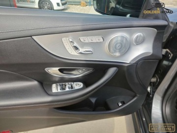 Mercedes Klasa E W213 2019 Mercedes-Benz Klasa E E300 245 KM FULL AMG skora burmester alu 20 led mult, zdjęcie 11