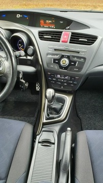 Honda Civic IX Hatchback 5d 2.2 i-DTEC 150KM 2011 Honda Civic 2.2 iDTEC 150KM # Climatronic # Kamera, zdjęcie 19