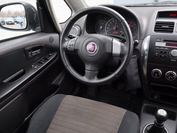 Fiat Sedici 1.6 i 16V 107KM 2008 Fiat Sedici 1.6, Salon Polska, Serwis ASO, 4X4, zdjęcie 6