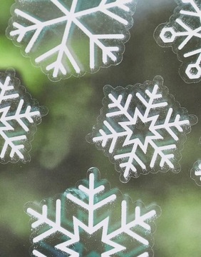 - NAKLEJKI ŚNIEŻYNKI NA SZYBĘ