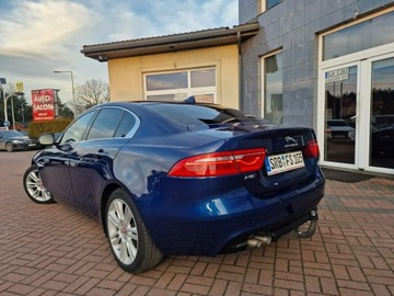 Jaguar XE Sedan 2.0 i4 180KM 2015 Jaguar XE Prestige Automat Xenon Ledy Navi, zdjęcie 6