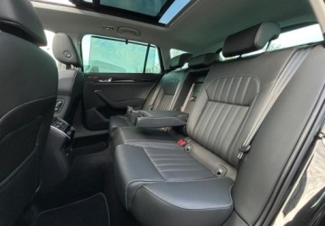 Skoda Superb III Kombi Facelifting 2.0 TDI SCR 200KM 2024 Skoda Superb LaurinKlement, Hak, CANTON, ACC, DCC, GPS, Fotel z pamiecia i, zdjęcie 18