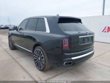 Rolls-Royce 2021 Rolls-Royce Cullinan 2021. 6.7 Benzyna 563KM, zdjęcie 2