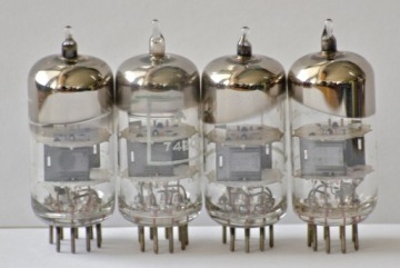 Выбраны лампы BRIMAR CV4024 12AT7 ECC81 KWADRA