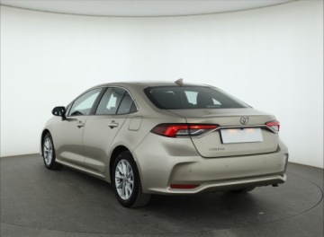 Toyota Corolla XII Sedan 1.5 VVT-i 125KM 2022 Toyota Corolla 1.5 VVT-i, Salon Polska, zdjęcie 3