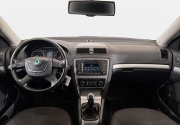 Skoda Octavia II Kombi 2.0 TDI CR DPF 140KM 2011 Skoda Octavia Combi Elegance 2.0TDI 140KM M6 2011 r., salon PL, serwisowana, zdjęcie 12