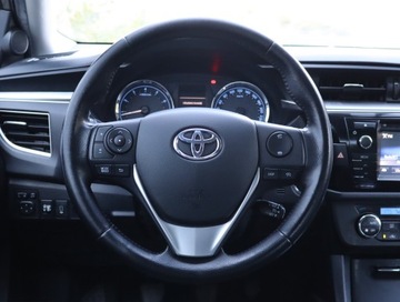 Toyota Corolla XI Sedan 1.6 Valvematic 132KM 2015 Toyota Corolla 1.6 Valvematic, Salon Polska, zdjęcie 12