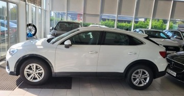 Audi Q3 II SUV 1.5 35 TFSI 150KM 2022 Audi Q3 Sportback Salon Polska Sportback bogaty dwukolorowy Coupe SUV 1.5, zdjęcie 2