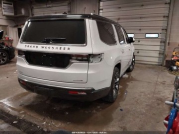 Jeep Wagoneer II 2022 Jeep Grand Wagoneer Series III 2022 6.4 Benzyna 471KM, zdjęcie 5