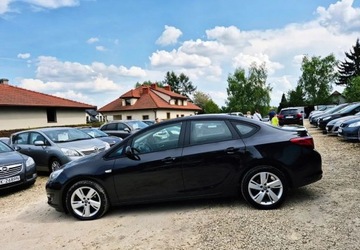 Opel Astra J Sedan 1.4 Turbo ECOTEC 140KM 2013 Opel Astra BENZYNA nawigacja SEDAN super okazja POLECAMY 1.4, zdjęcie 23