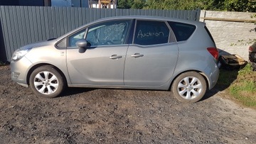 OPEL MERIVA B Z40W DRZWI LEWE PRZOD PRZEDNIE LADNE W KOLOR
