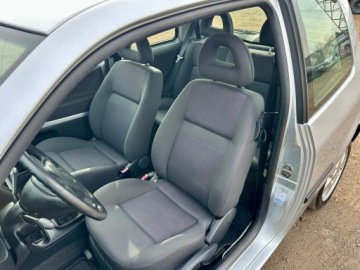 Volkswagen Lupo 1.4 16V 75KM 2004 VOLKSWAGEN LUPO 1.4 75PS KLIMA WSPOMAGANIE KIEROWNICY, zdjęcie 10