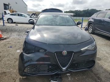 Alfa Romeo Giulia II Sedan Facelifting 2.0 Turbo 280KM 2022 Alfa Romeo Giulia Super 2022 2.0L 2.0 Benzyna 280KM, zdjęcie 7