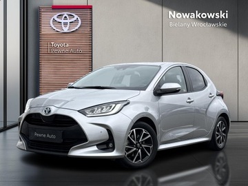 Toyota Yaris IV Hatchback 1.5 Hybrid Dynamic Force 116KM 2023 Toyota Yaris Hybrid 1.5 Comfort IV (2020-) Hybrid