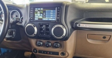 Jeep Wrangler III Unlimited Facelifting 3.6 V6 Pentastar 284KM 2018 Jeep Wrangler 3.6 V6 Pentastar 284KM Sahara Polski Salon LPG Dlugi 3.6, zdjęcie 19