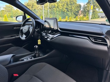 Toyota C-HR I Crossover 1.2L Turbo 116KM 2017 R E Z E R W A C J A, zdjęcie 25
