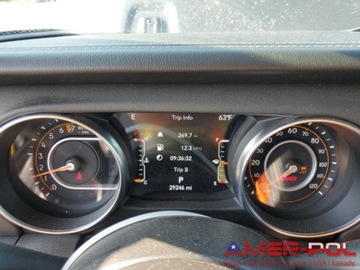 Jeep Gladiator 2022 Jeep Gladiator _Overland_4x4_3.6 L_285 km_2022r 3.6 Benzyna 285KM, zdjęcie 9