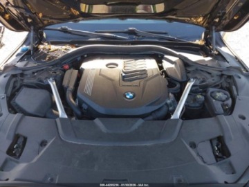 BMW Seria 7 G70 2022 BMW Seria 7 740i 2022 3.0 Benzyna 335KM, zdjęcie 8