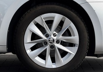 Skoda Octavia IV Liftback 1.5 TSI EVO 150KM 2022 Skoda Octavia Reflektory LED Kamera Keyless Lane Assist Salon PL FVAT, zdjęcie 4