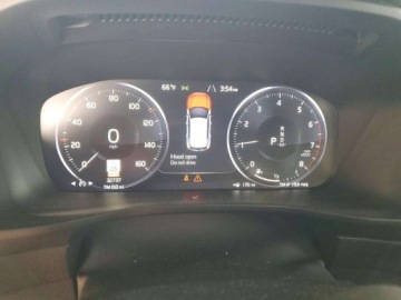 Volvo XC40 2021 Volvo XC 40 T5 R-Design 2021 2.0 Benzyna 248KM, zdjęcie 9