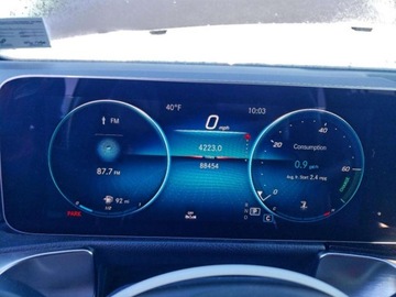 Mercedes GLB 2020 Mercedes-Benz GLB 250 4Matic 2020 2.0L 2.0 Benzyna 221KM, zdjęcie 9