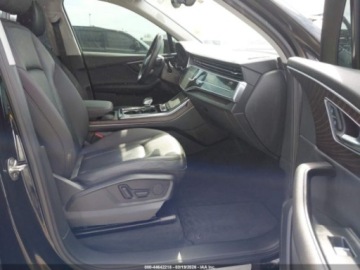 Audi Q7 II (4M) 2022 Audi Q7 Premium Plus 55 2022 3.0 Benzyna 335KM, zdjęcie 10