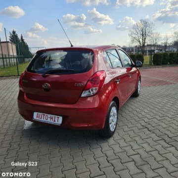 Hyundai i20 I Hatchback 5d Facelifting 1.2 DOHC 85KM 2012 Hyundai i20 Hyundai i20 1.2 Trend 1.2 Benzyna 86KM, zdjęcie 10