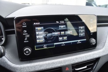 Skoda Kamiq Crossover Facelifting 1.0 TSI 115KM 2025 Skoda Kamiq SalonPL 115KM DSG SelectionWinter Premium ASO VAT23 Benzyna, zdjęcie 19