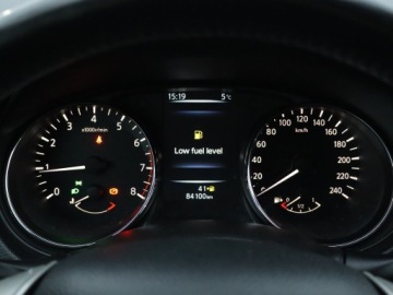 Nissan Qashqai II Crossover 1.2 DIG-T 115KM 2014 Nissan Qashqai 1.2 DIG-T, Salon Polska, zdjęcie 10