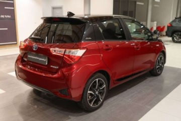 Toyota Yaris III Hatchback 5d Facelifting Hybrid 100KM 2017 Toyota Yaris Hybrid 100 Selection 1.5 Hybryda 100KM, zdjęcie 25