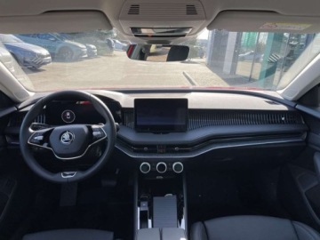 Skoda Superb IV Liftback 2.0 TDI 193KM 2024 Skoda Superb Superb IV 2,0 TDI 193 KM 4x4 autom. DSG, MATRIX, SKORA, PRZEG, zdjęcie 12