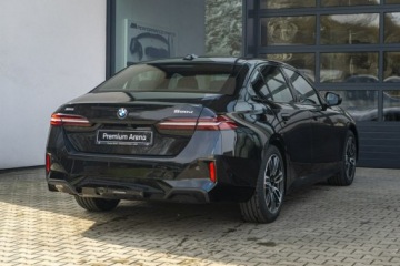 BMW Seria 5 G90-91 Touring 2.0 520d 197KM 2026 BMW 520 xDrive Limuzyna - Dostępny od ręki!, zdjęcie 9