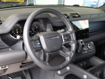 Land Rover Defender IV (L663) 2025 LAND ROVER Defender 130 5.0 P425 Outbound Suv 2025, zdjęcie 6