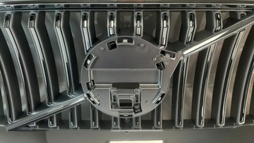 VOLVO XC 90 19- GRILL ATRAPA CHŁODNICY CHROM KAMERA 31698384