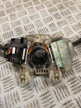 MINCE PŘEPÍNAČ KOMBINOVANÝ PAJERO III