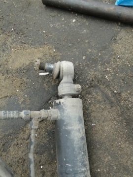 ЦИЛИНДР ЗАДНЕГО ПОВОРОТНОГО МОСТА MAN TGA TGS TGX