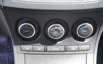 Mazda 3 II Hatchback Facelifting 1.6 MZR 105KM 2013 Mazda 3 Bezwypadkowa Serwisowana 1-Wlasciciel Navi Kliamtronik Alufelgi, zdjęcie 21