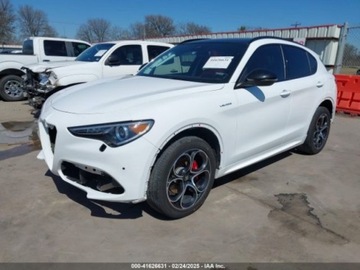 Alfa Romeo Stelvio SUV Facelifting 2.0 Turbo 280KM 2023 Alfa Romeo Stelvio 2023r., 4x4, 2.0L 2.0 Benzyna 280KM, zdjęcie 1