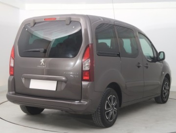 Peugeot Partner II Tepee Facelifting 2015 1.6 BlueHDi 100KM 2017 Peugeot Partner 1.6 BlueHDi, Salon Polska, zdjęcie 4