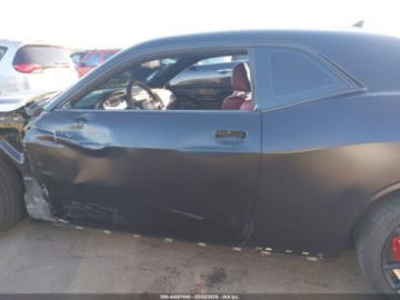 Dodge Challenger III 2023 Dodge Challenger Srt Hellcat Jailbreak 2023 6.2 Benzyna 717KM, zdjęcie 2